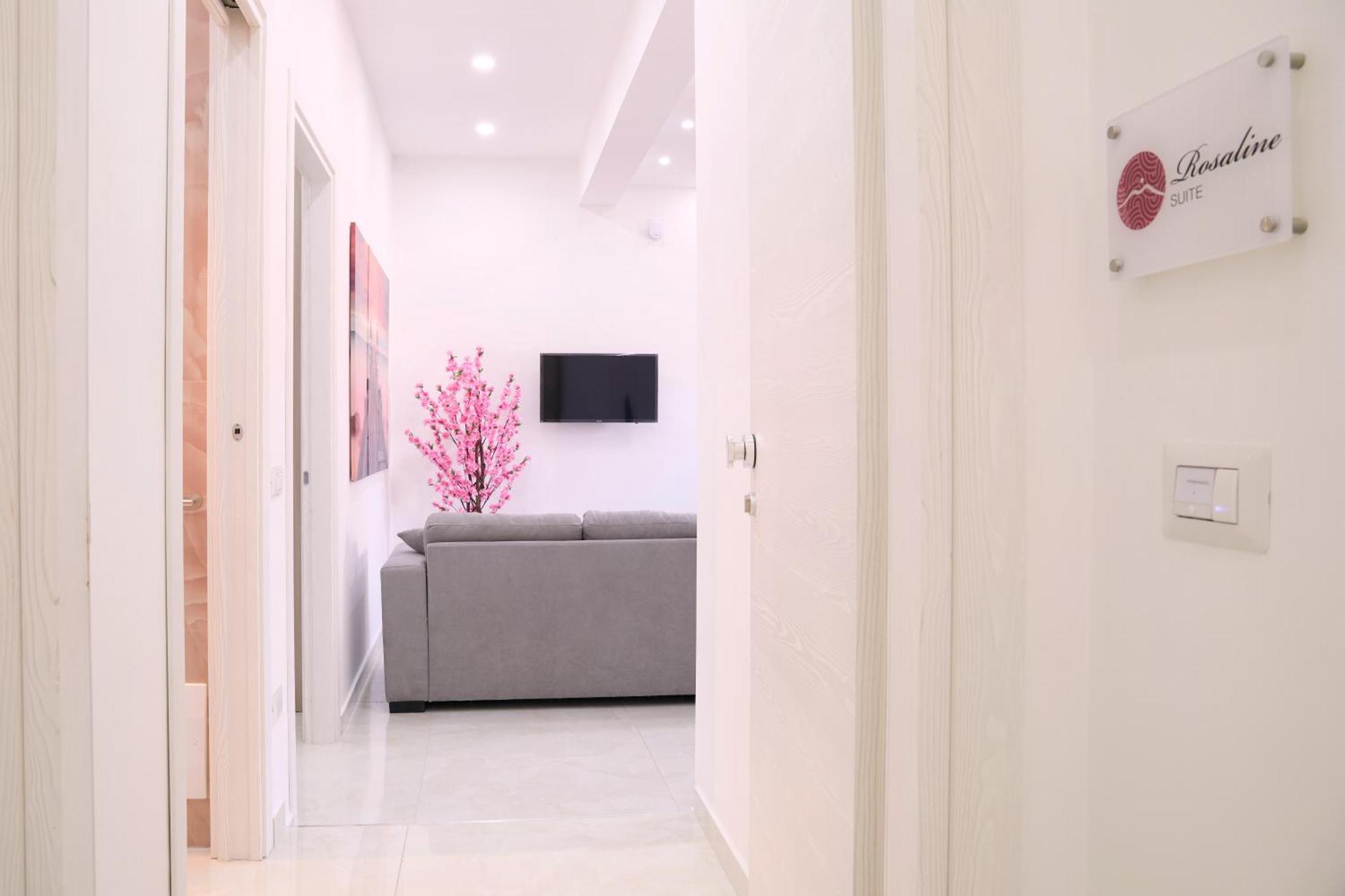 Napoli Central Lumina Suites Buitenkant foto