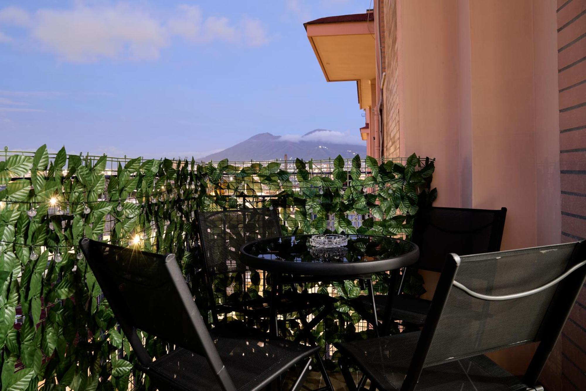 Napoli Central Lumina Suites Buitenkant foto